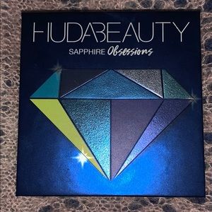 HudaBeauty Saphire Obssesions